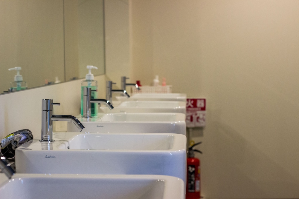 santiago guesthouse hiroshima