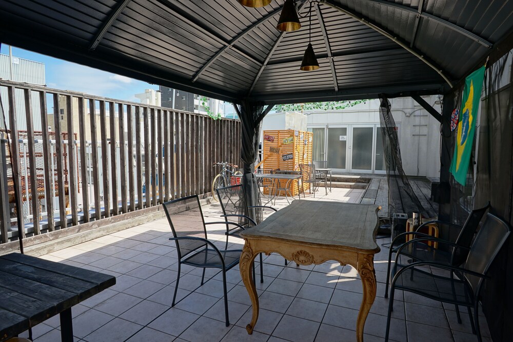 santiago guesthouse hiroshima