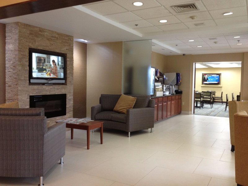 holiday inn express hotel and suites west chester by ihg