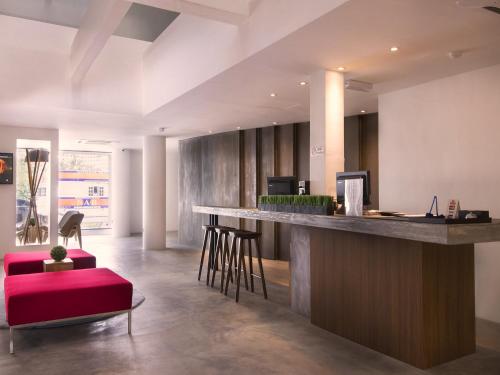 t hotel butterworth
