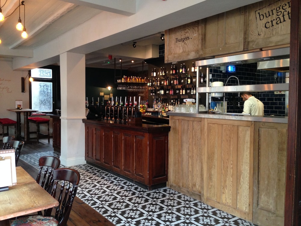 publove exmouth arms euston