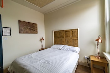 publove exmouth arms euston