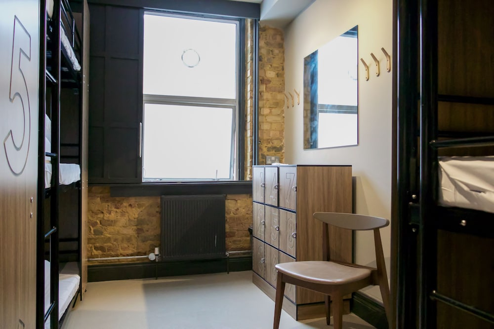 publove exmouth arms euston