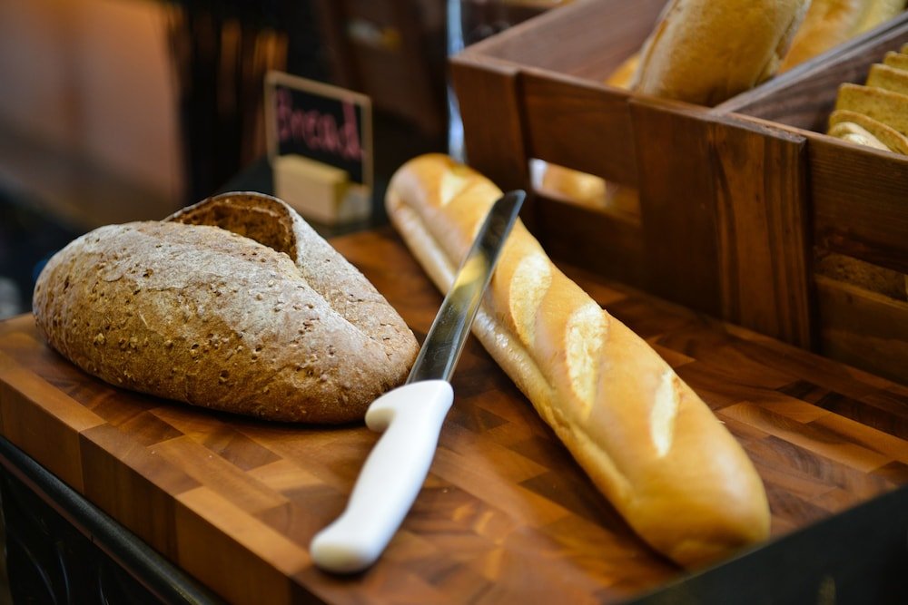 the breton hotel media