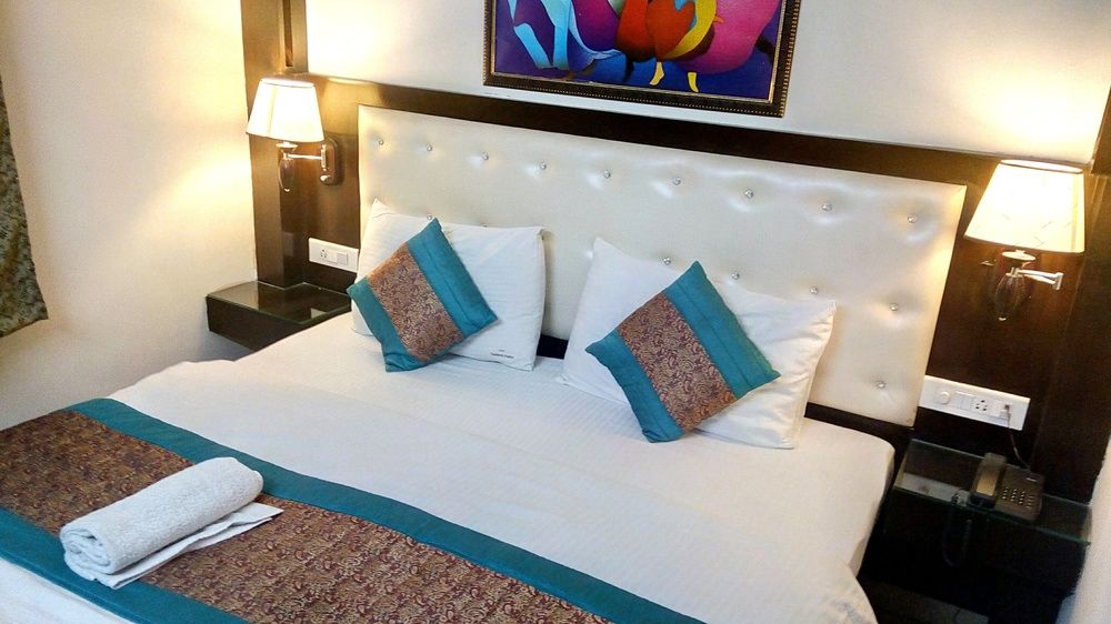 hotel tashkent palace