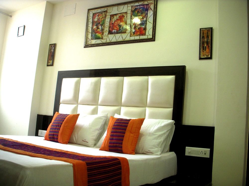 hotel tashkent palace