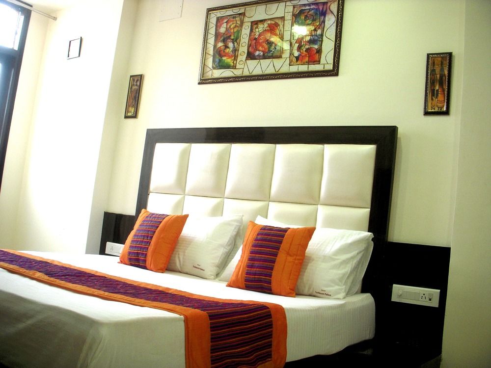 hotel tashkent palace