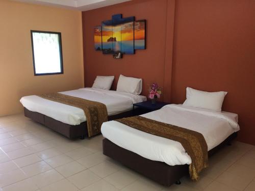 Rimpu Hill Resort,Rayong>>Pattaya,3 star