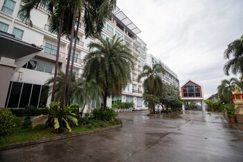 phavina hotel rayong