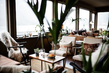 Fjarland Fjordstue Hotell,Near Norwegian Glacier Museum,2.5 star
