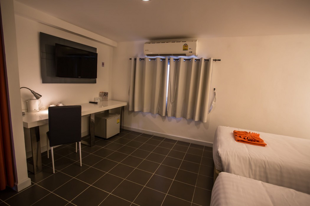 the original orange rooms