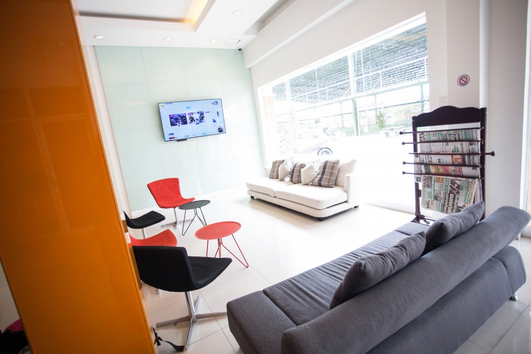 the original orange rooms