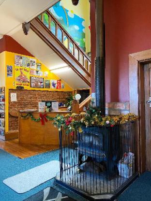 noahs ark backpackers