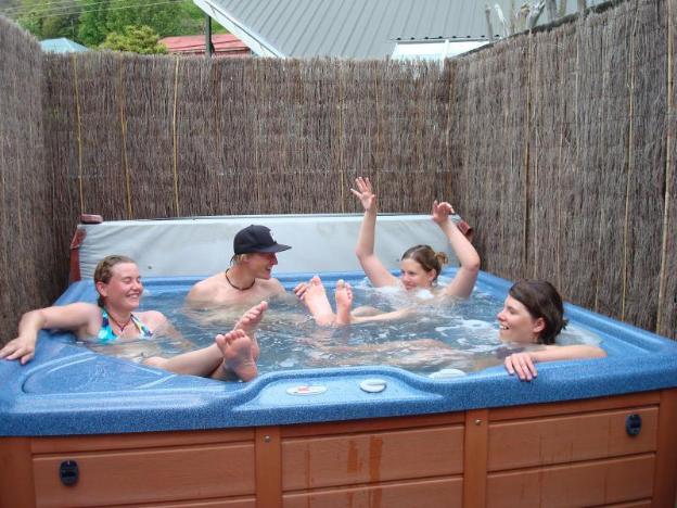 noahs ark backpackers