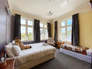 noahs ark backpackers