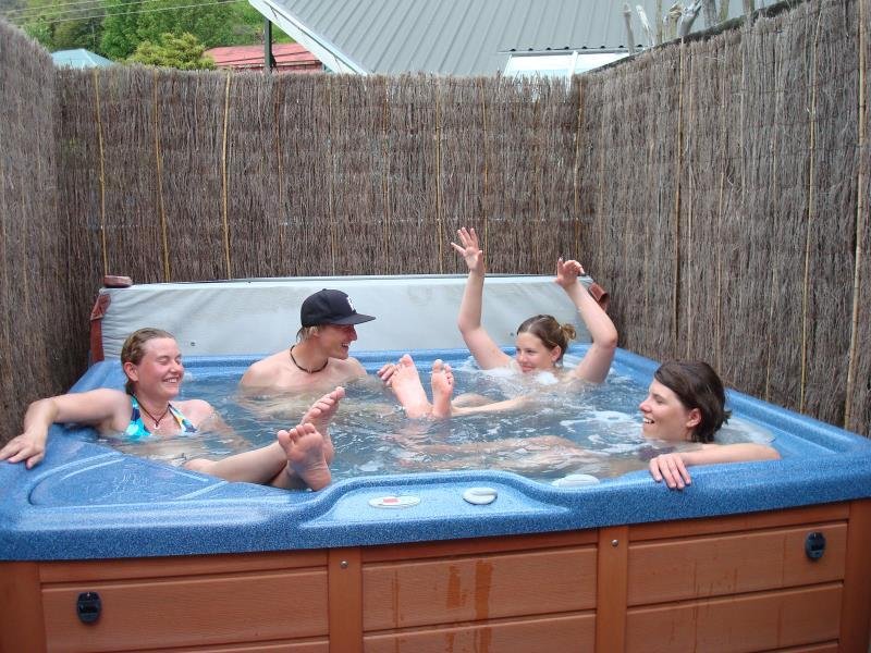 noahs ark backpackers
