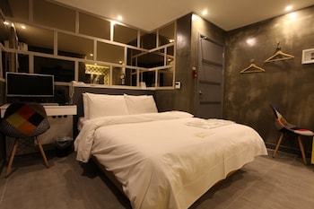 S-Petite Hotel,Chuncheon-Si>>Chuncheon,2 star