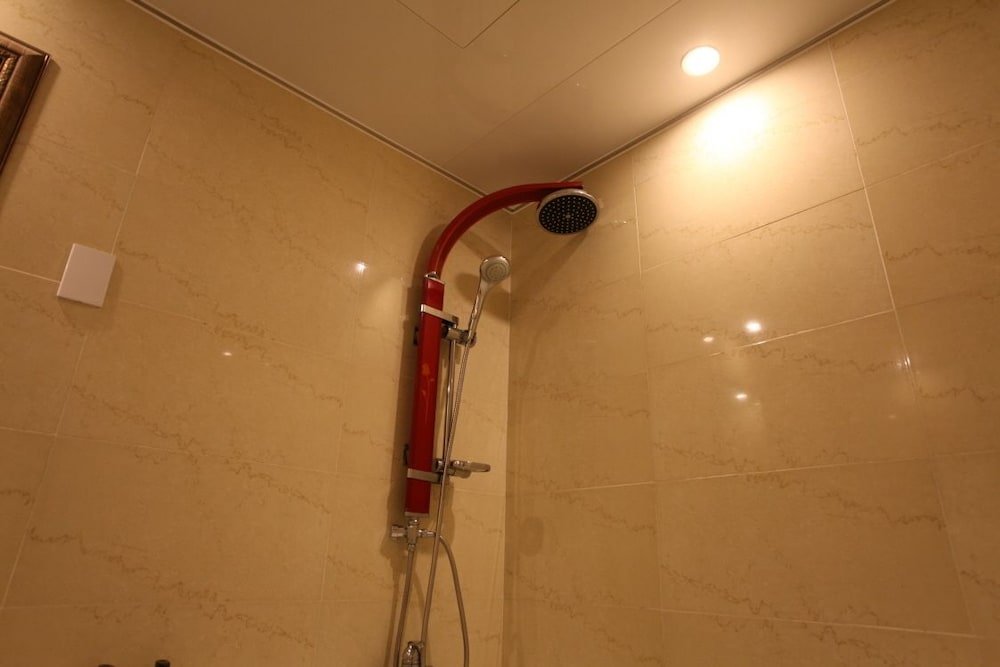 s petite hotel