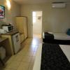 Tropic Coast Motel,Mackay>>Blacks Beach,4 star