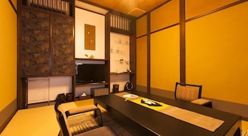 toyooka