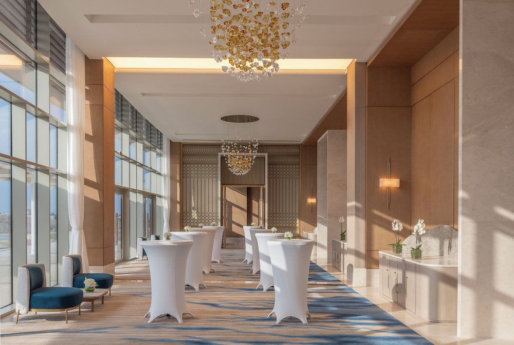 tivoli la vie muscat hotel and residences
