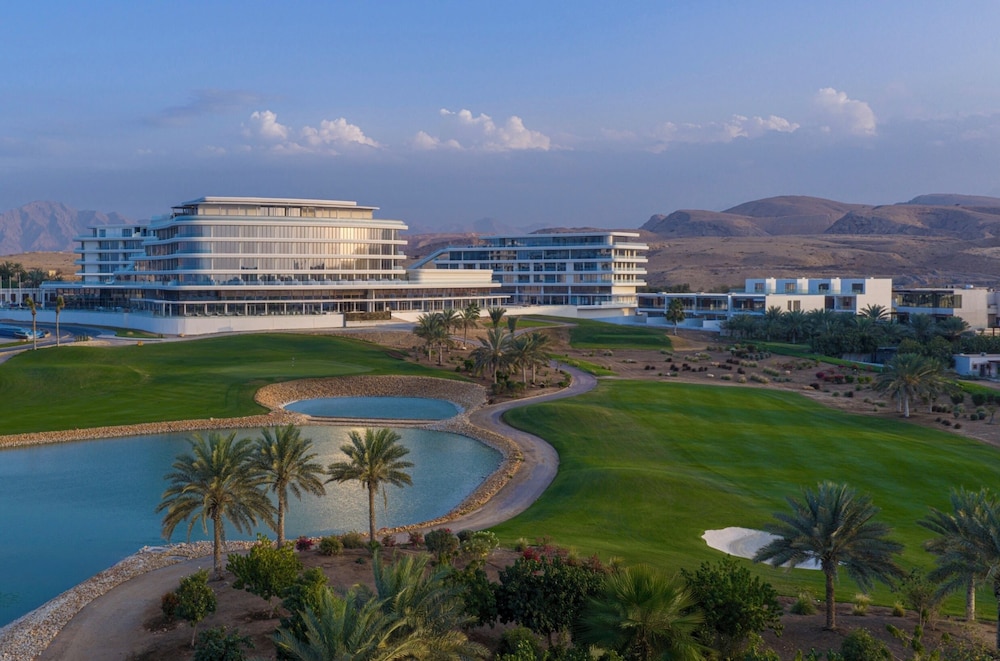 tivoli la vie muscat hotel and residences