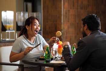 reya creek hotel