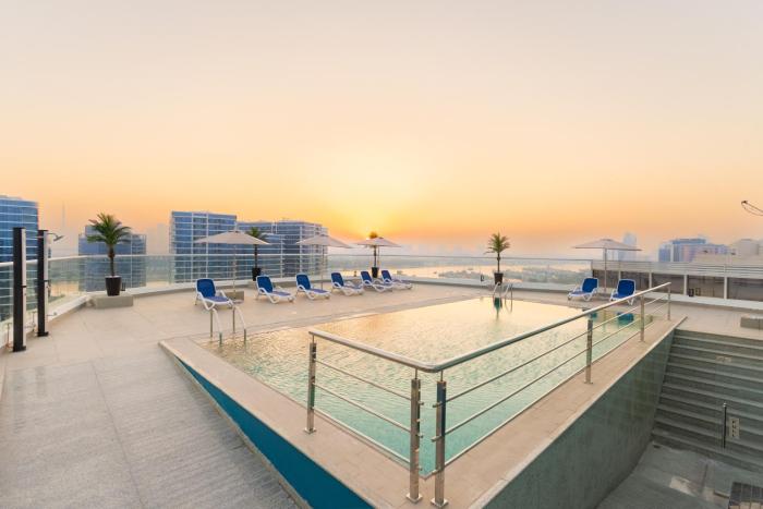 reya creek hotel