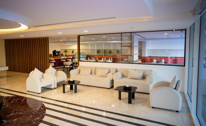 reya creek hotel