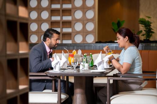 reya creek hotel
