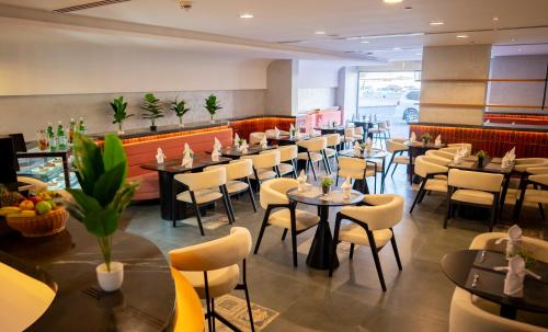 reya creek hotel