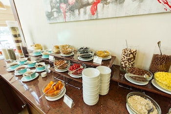 hayat hospitality oskemen