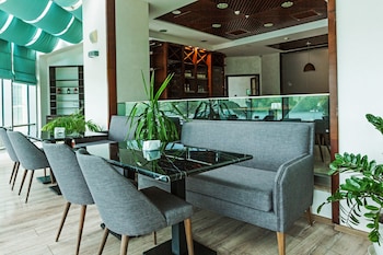 hayat hospitality oskemen