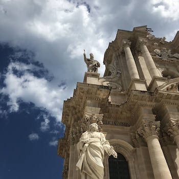 casapiuholidaysicilia adults only