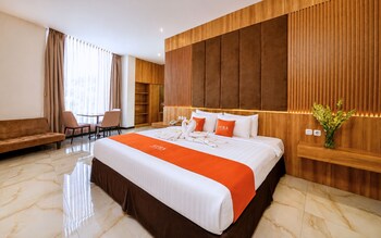 ayra hotel airport solo