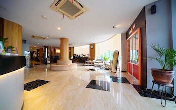Ayra Hotel Airport Solo,,3 star
