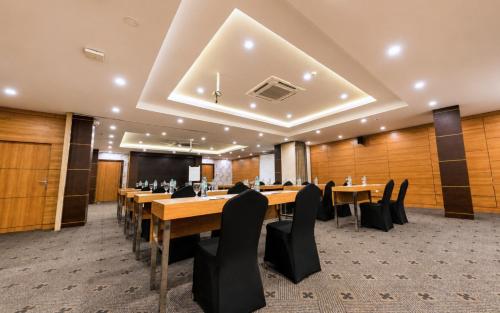 ayra hotel airport solo