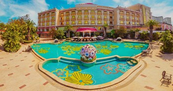 ramada by wyndham sihanoukville xinhaohui palace