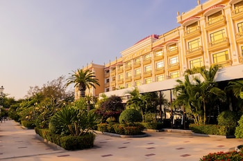 ramada by wyndham sihanoukville xinhaohui palace