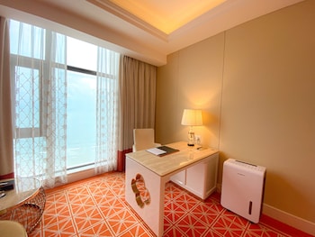 ramada by wyndham sihanoukville xinhaohui palace