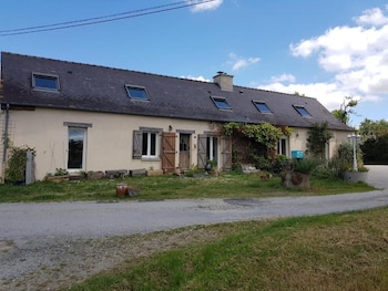 aux chambres du chadoux de chateaubourg