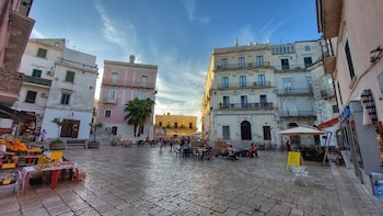 B&B La Maison Del Borgo,,4 star