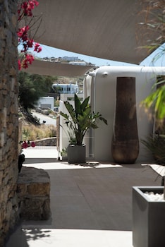 casa kiku mykonos