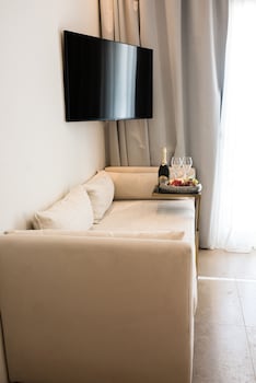 Casa Kiku Mykonos,,5 star