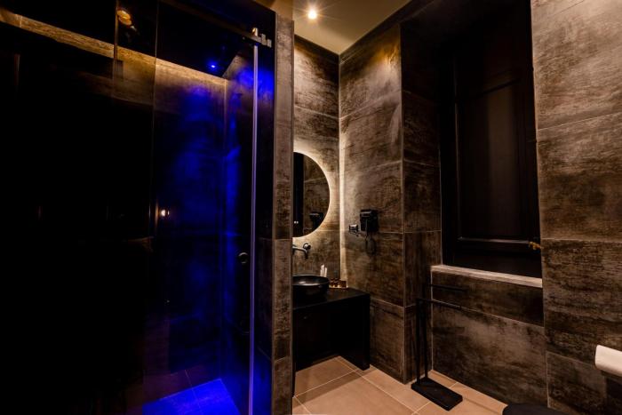 gold suiteandspa