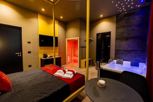 gold suiteandspa