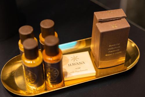 gold suiteandspa