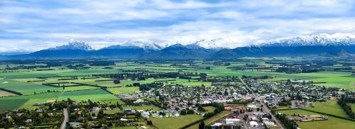 snow denn lodge hostel