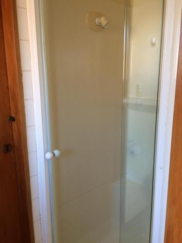 snow denn lodge hostel