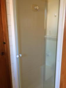 snow denn lodge hostel